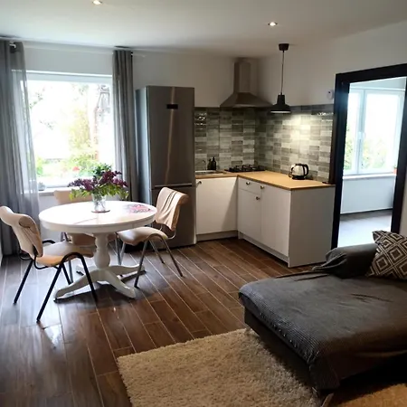Apartment Czerwone Drzwi